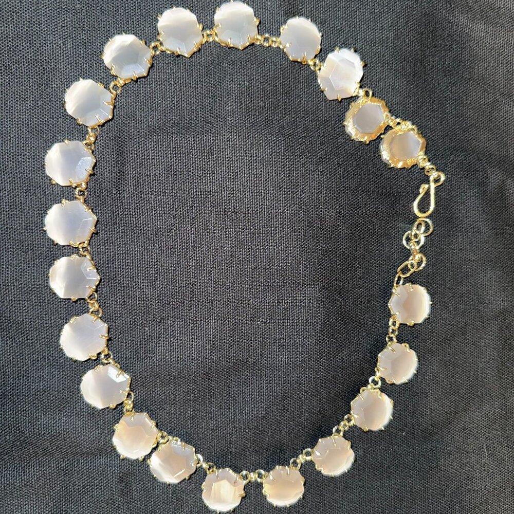 Kendra Scott Cat's eye necklace